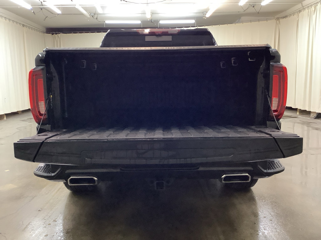 Used 2023 GMC Sierra 1500 Denali w/ Technology Package image 12