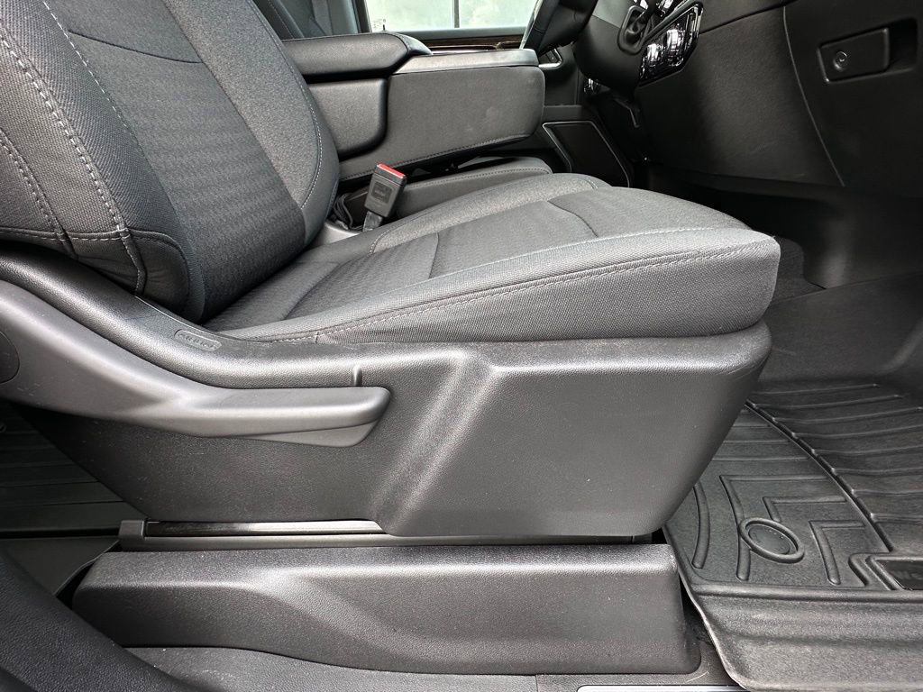 Used 2023 GMC Sierra 1500 Elevation image 12