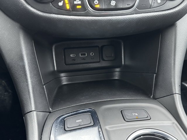 Certified 2023 Chevrolet Equinox LT w/ Driver Convenience Package image 15