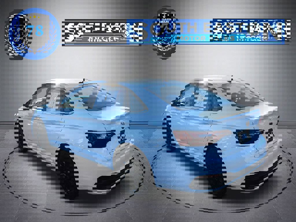 Used 2024 Volkswagen Jetta S image 5