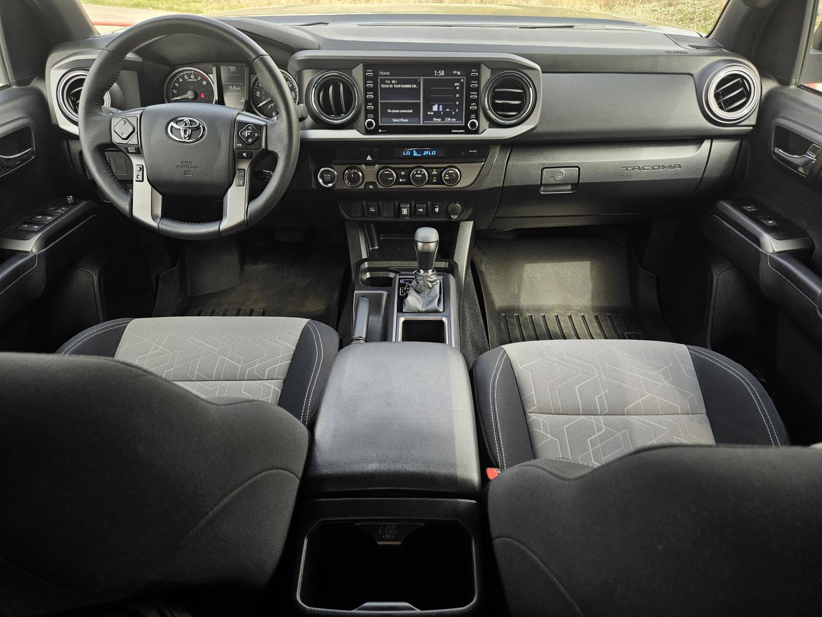 Used 2023 Toyota Tacoma TRD Off-Road image 32