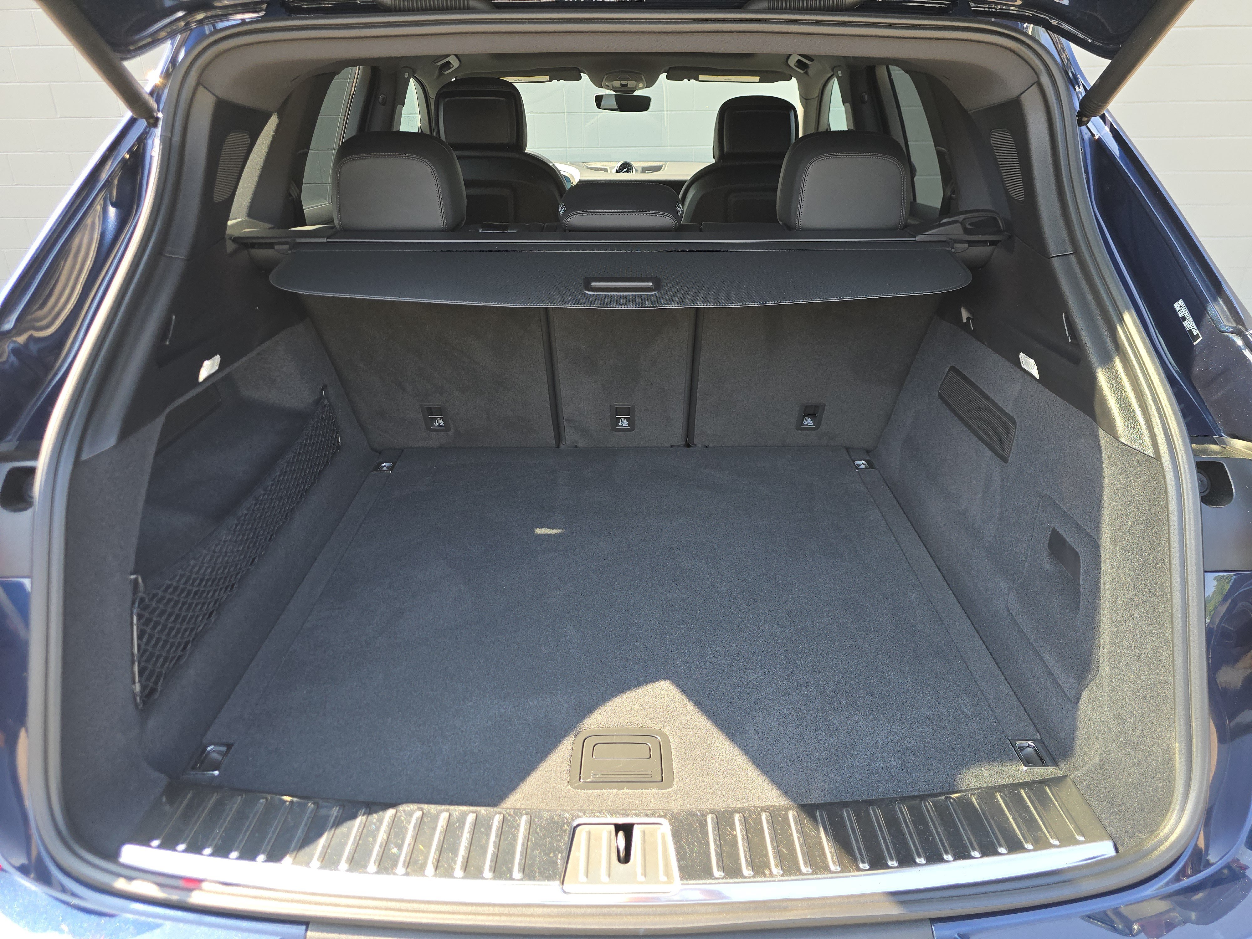 Certified 2026 Porsche Cayenne AWD/4WD image 20