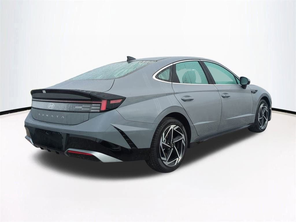 New 2026 Hyundai Sonata SEL image 5