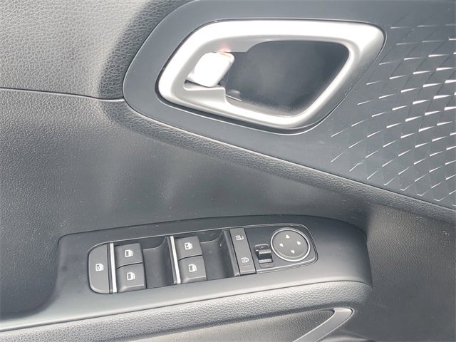 Certified 2021 Kia Soul S image 14