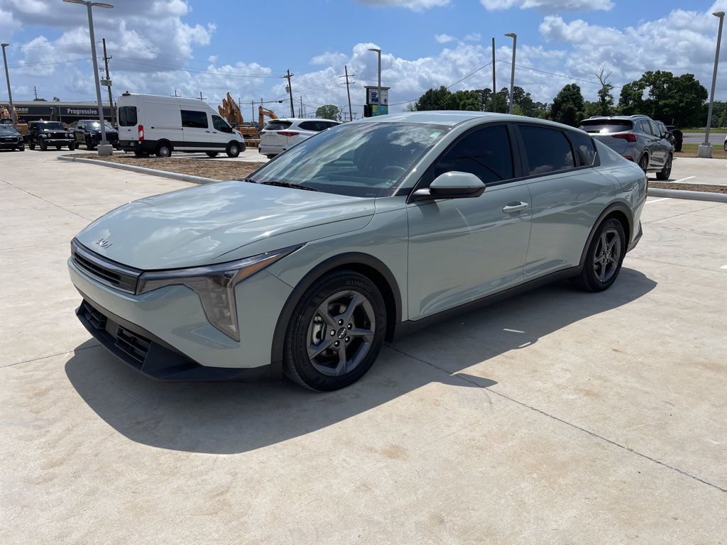 Used 2025 Kia K4 LXS