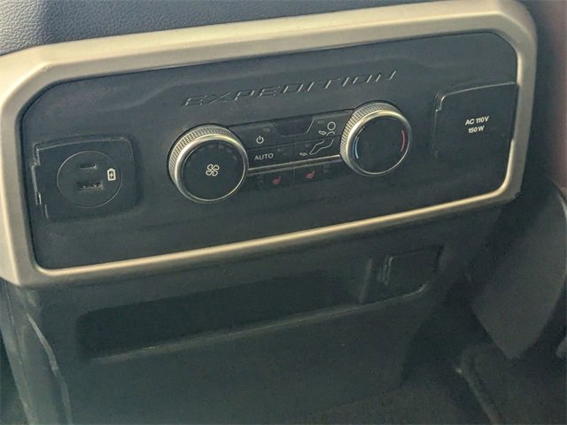 Used 2023 Ford Expedition Max Limited image 27