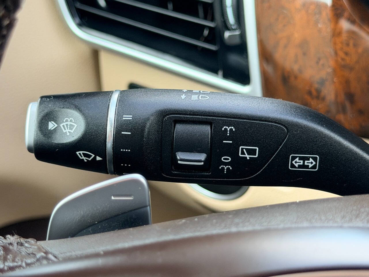 Used 2019 Mercedes-Benz GLS 550 4MATIC image 39