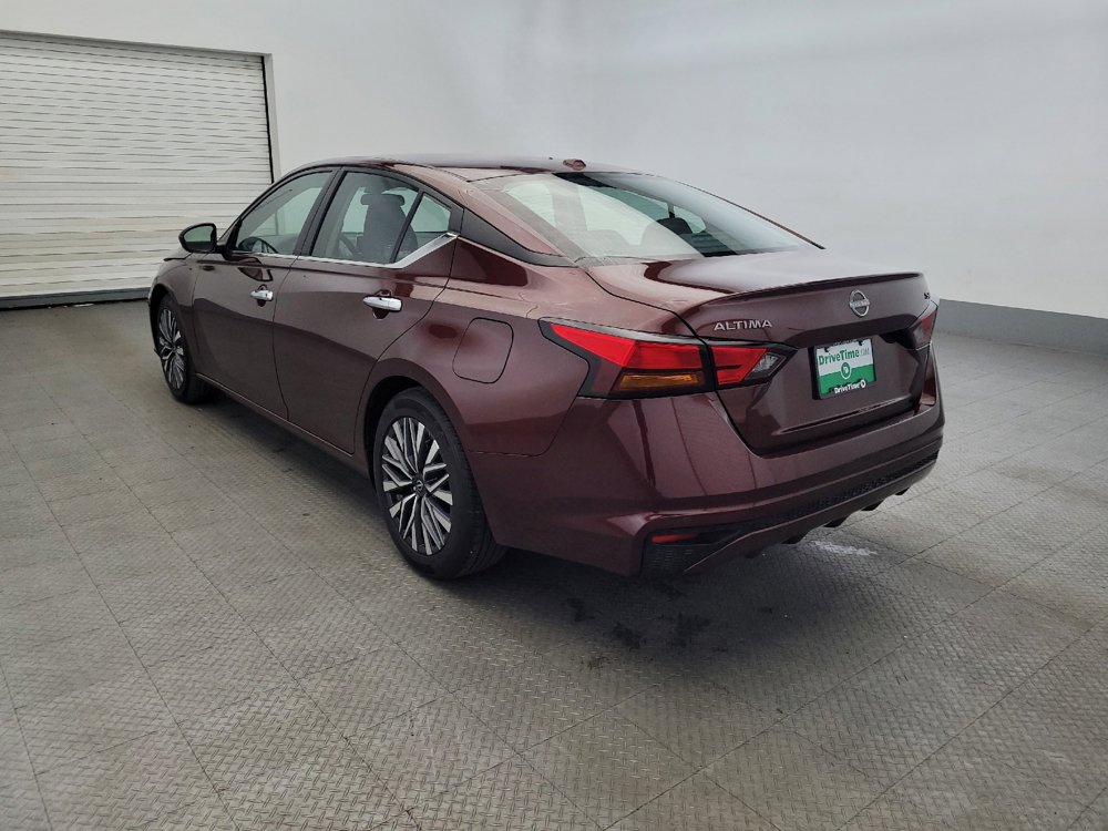 Used 2024 Nissan Altima 2.5 SV image 5