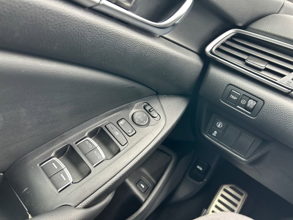 Used 2022 Honda Accord Sport image 30