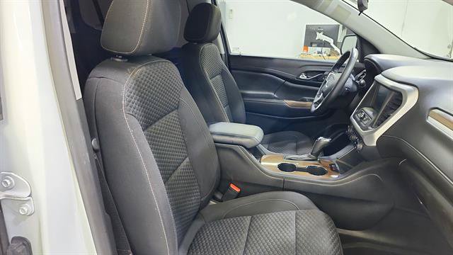 Used 2019 GMC Acadia SLE FWD image 23