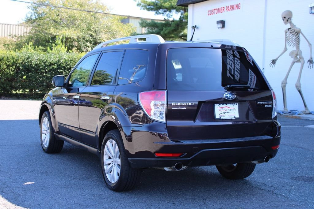 Used 2013 Subaru Forester 2.5X Touring AWD/4WD image 4