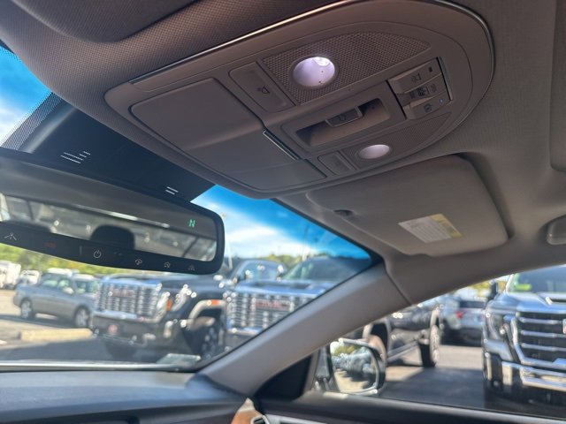 Used 2017 Genesis G80 3.8 w/ Option Group 03 image 22