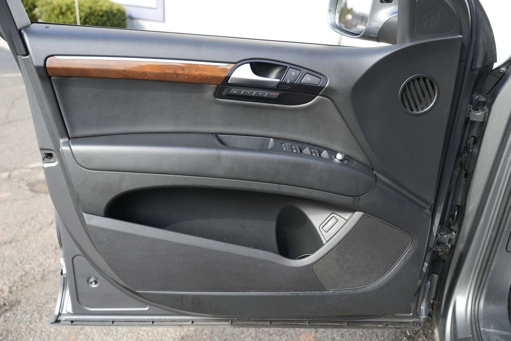 Used 2015 Audi Q7 3.0T Premium Plus w/ Premium Plus Package image 23