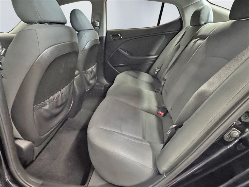 Used 2015 Kia Optima LX FWD image 17