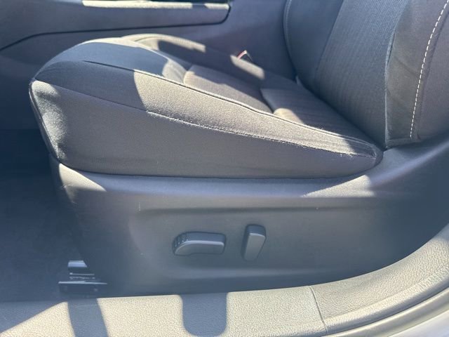 Used 2025 Nissan Altima 2.5 SV FWD image 17