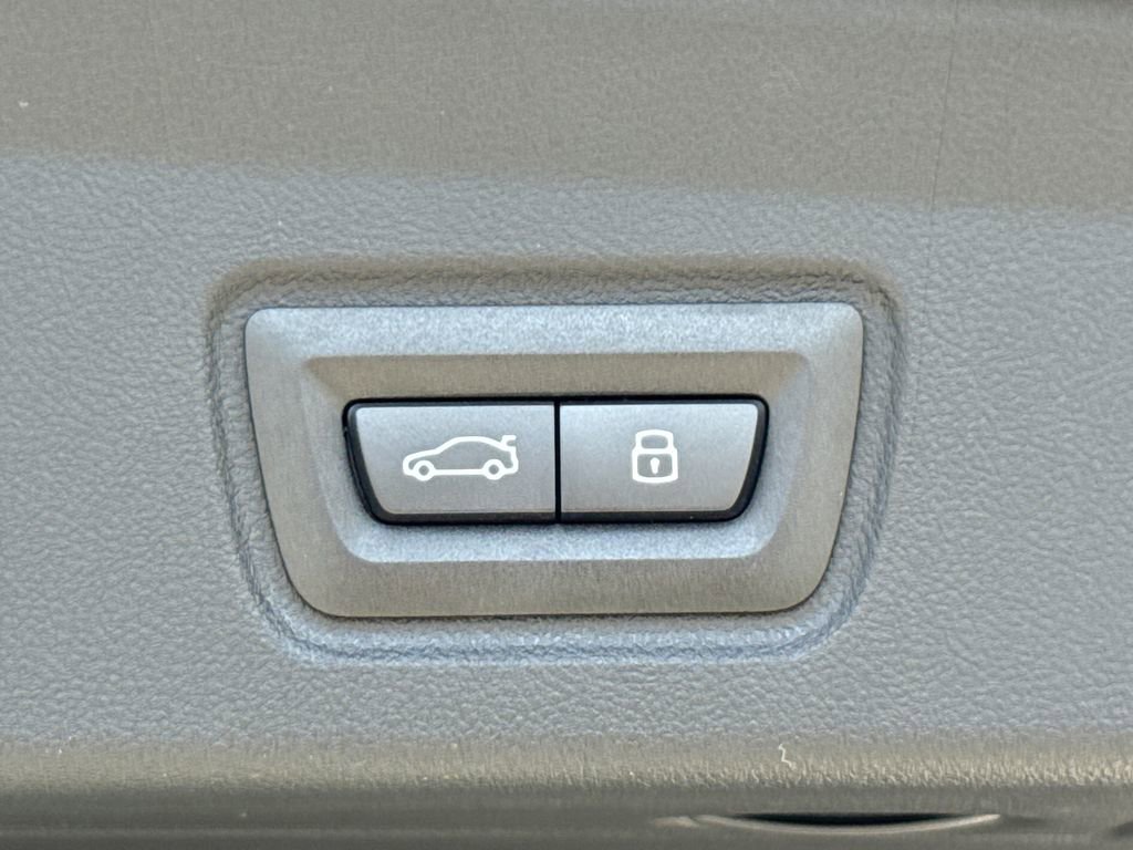 New 2026 BMW i4 eDrive40 w/ Parking Assistance Package image 10