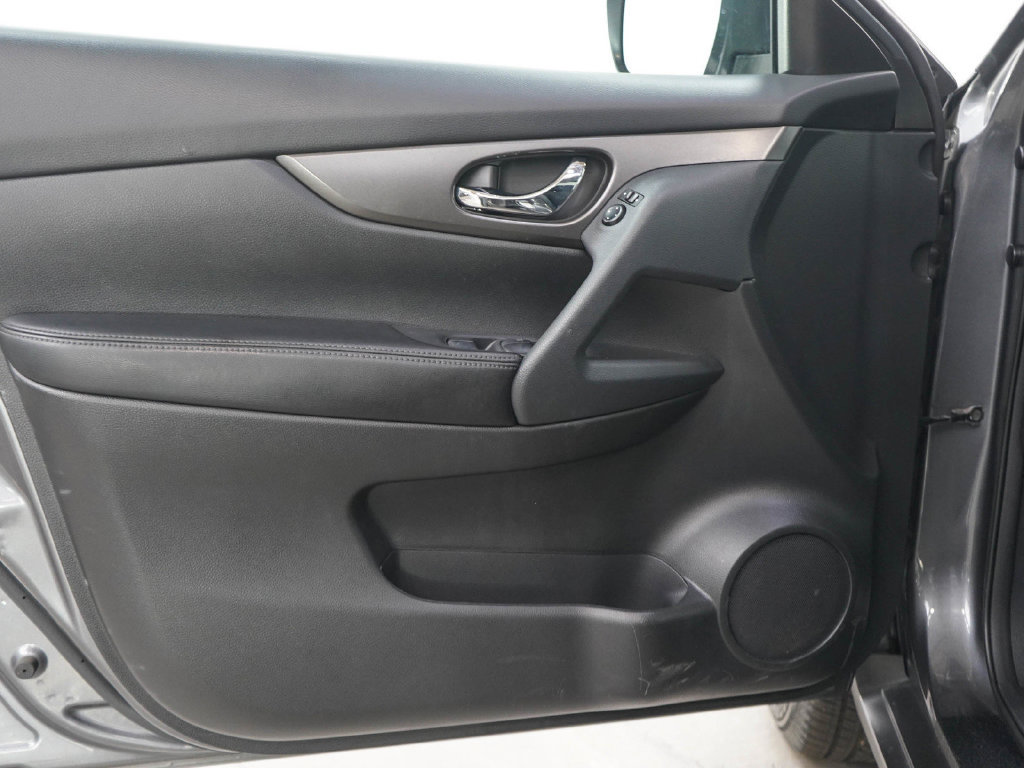 Used 2019 Honda Civic EX image 18