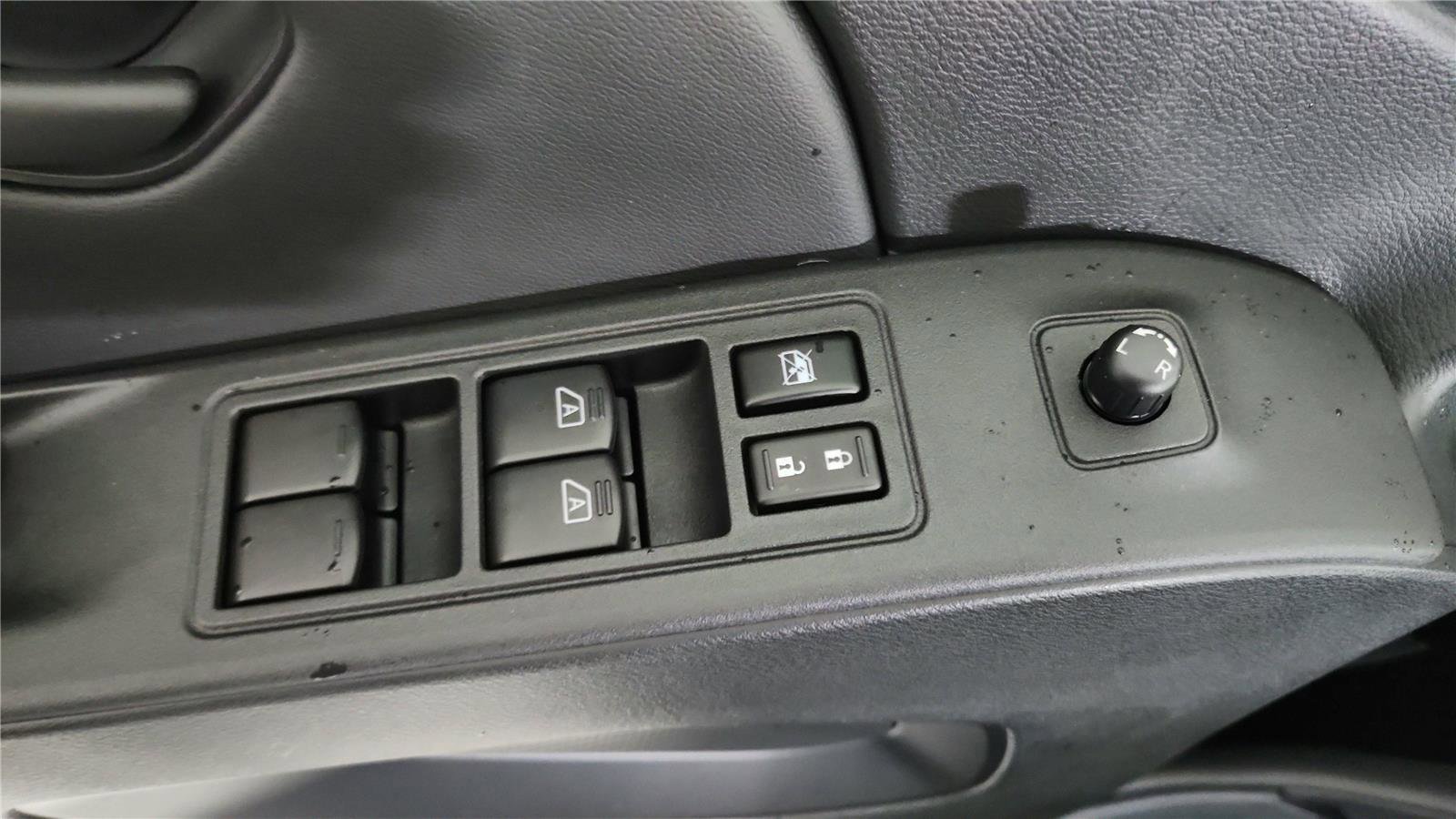 New 2026 Nissan Frontier SV w/ Tow Package image 15