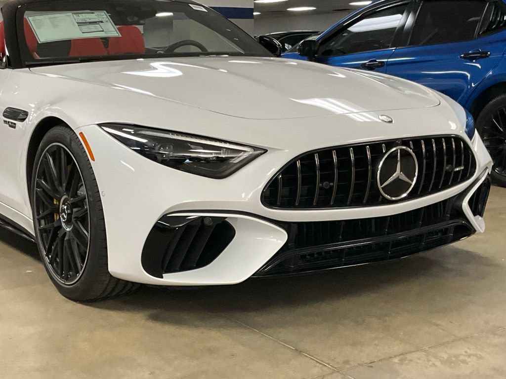 New 2025 Mercedes-Benz SL 55 AMG 4MATIC image 3