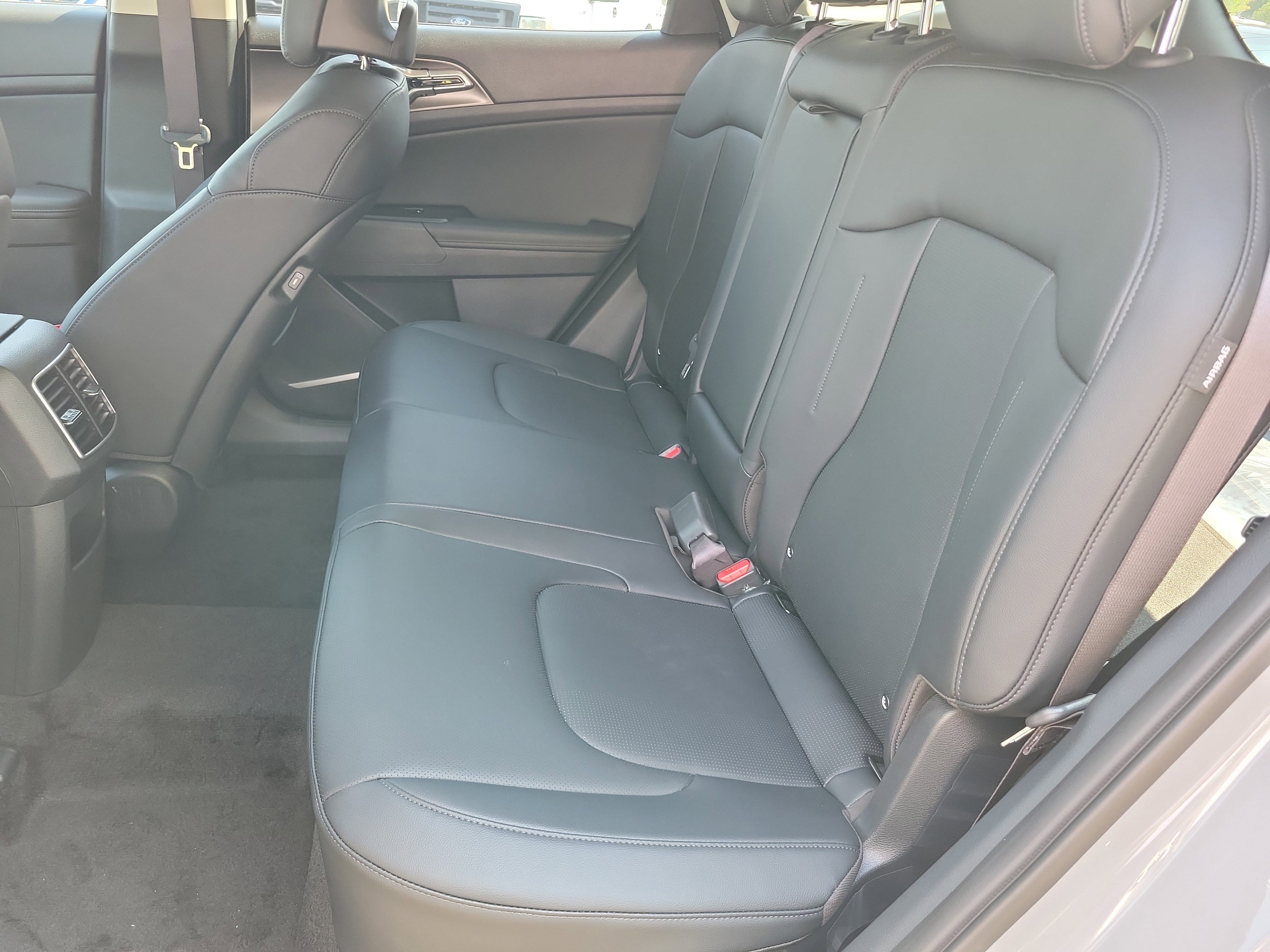 New 2026 Kia Sportage EX image 7