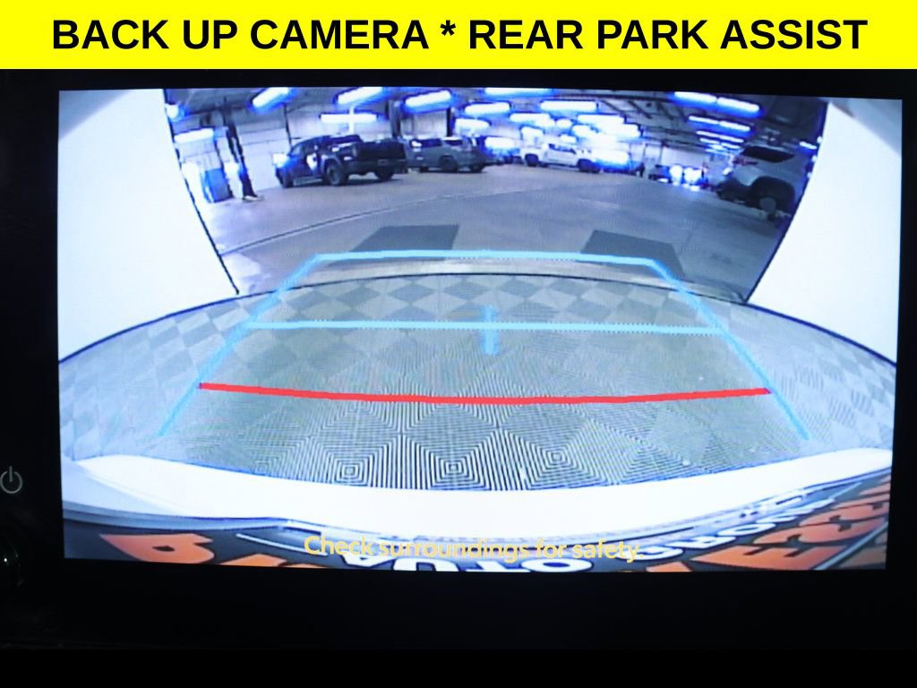 Used 2025 Toyota Corolla LE FWD image 4