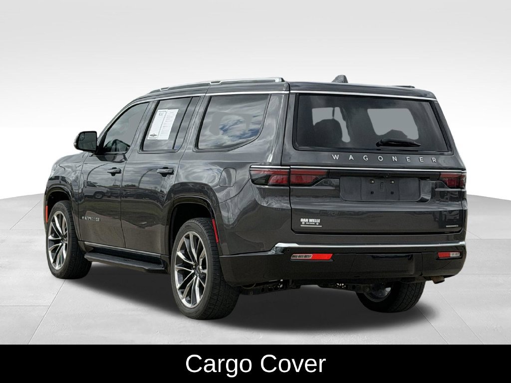 Used 2022 Jeep Wagoneer Series II w/ Premium Group I AWD/4WD image 6