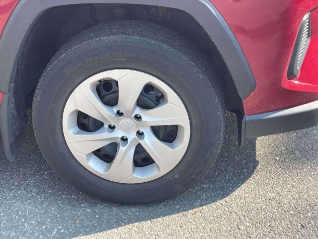 Certified 2025 Toyota RAV4 LE AWD/4WD image 11
