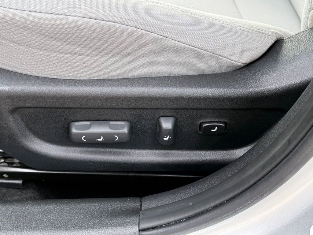 Used 2012 Kia Optima LX w/ Convenience Pkg image 27