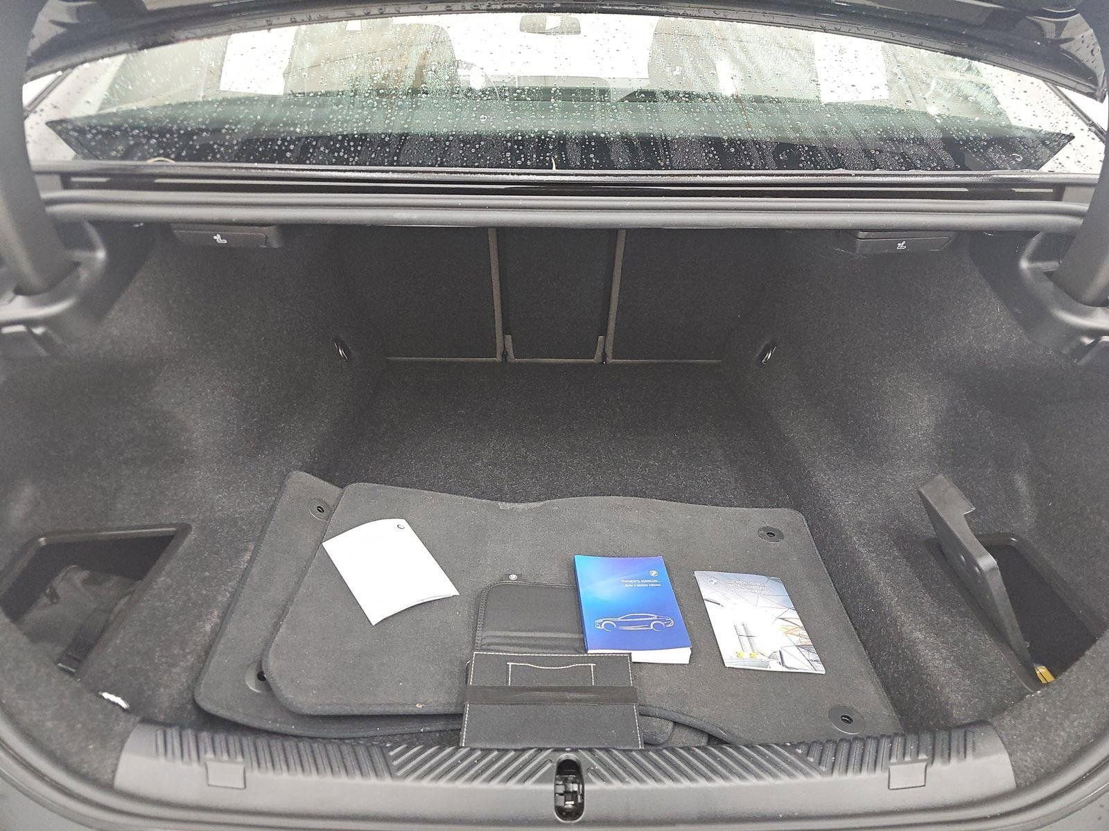 Certified 2025 BMW 530i image 16