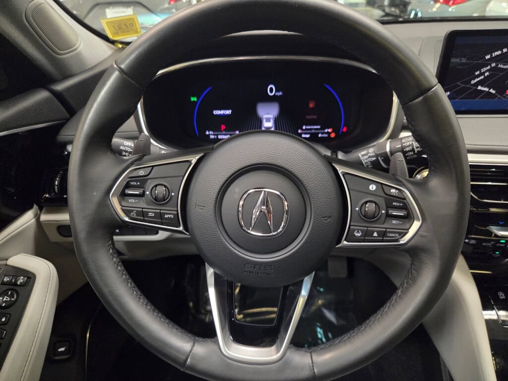 Certified 2023 Acura MDX w/ Technology Package AWD/4WD image 17