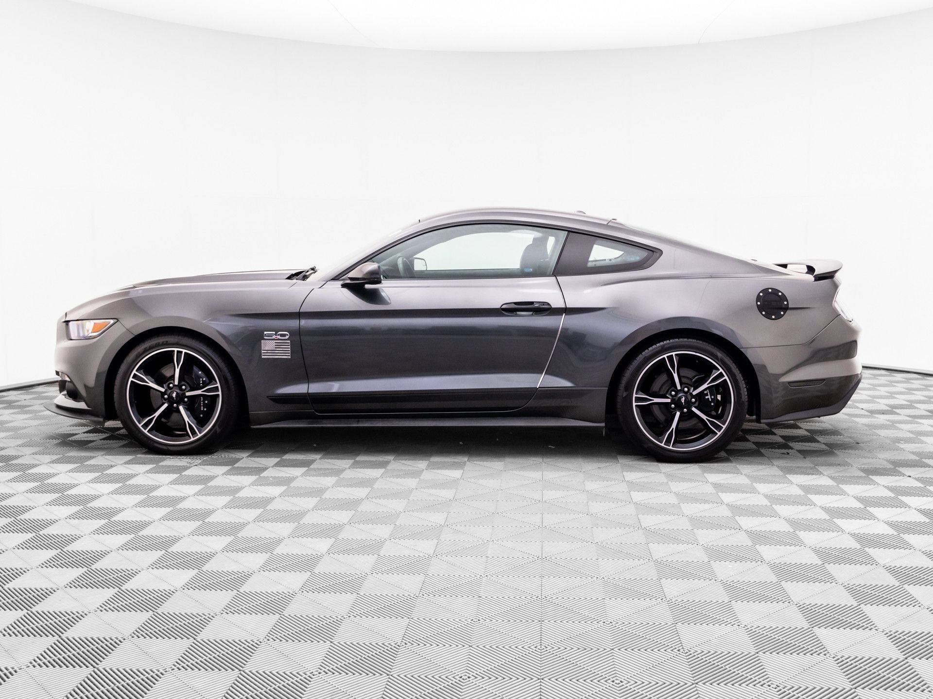 Used 2016 Ford Mustang GT Premium w/ Enhanced Security Package RWD video 2