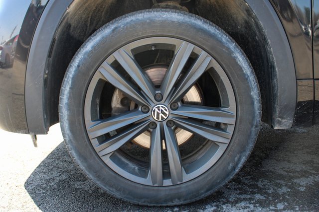 Used 2021 Volkswagen Atlas SE w/ Towing Package image 38