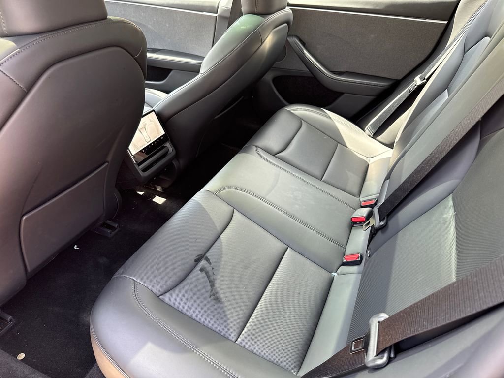 Used 2025 Tesla Model 3 Long Range RWD image 18