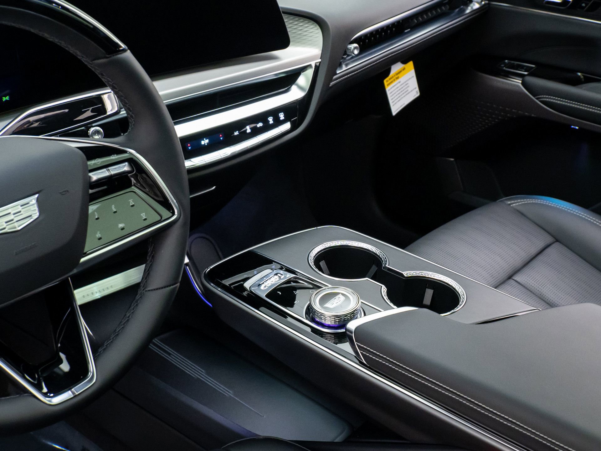 New 2026 Cadillac Lyriq Luxury image 14