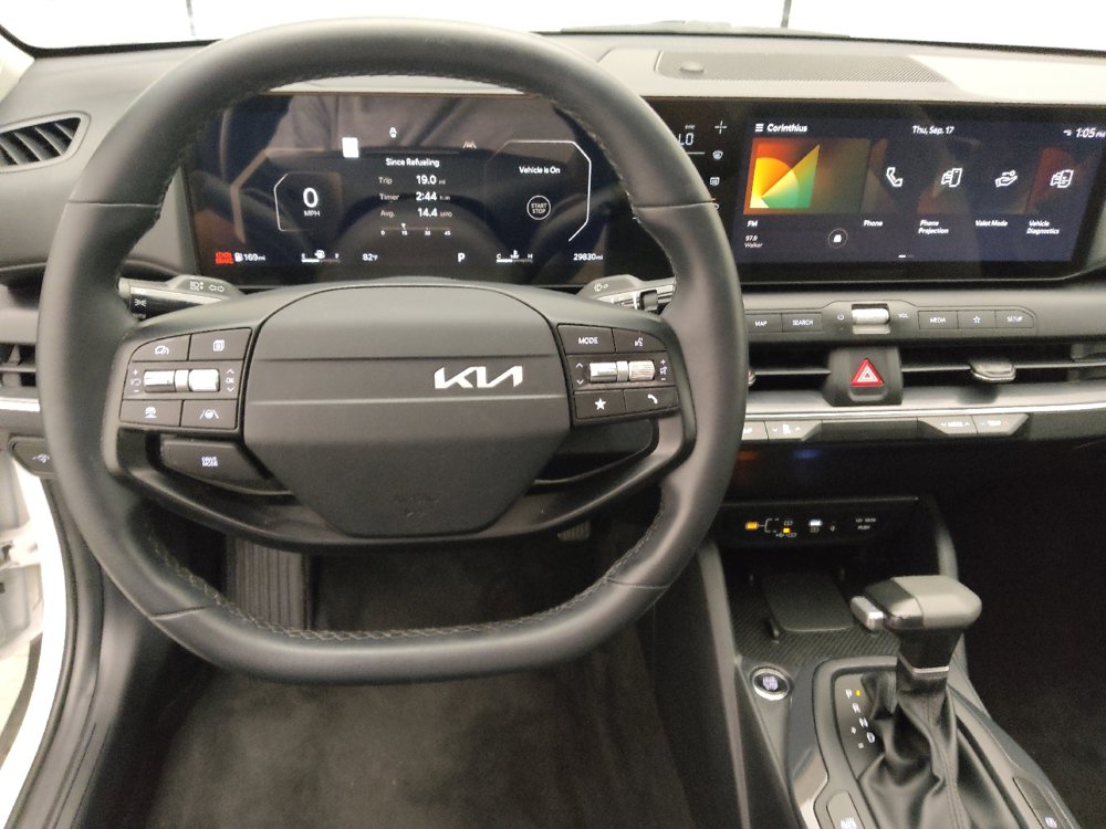 Used 2025 Kia K4 EX FWD image 22