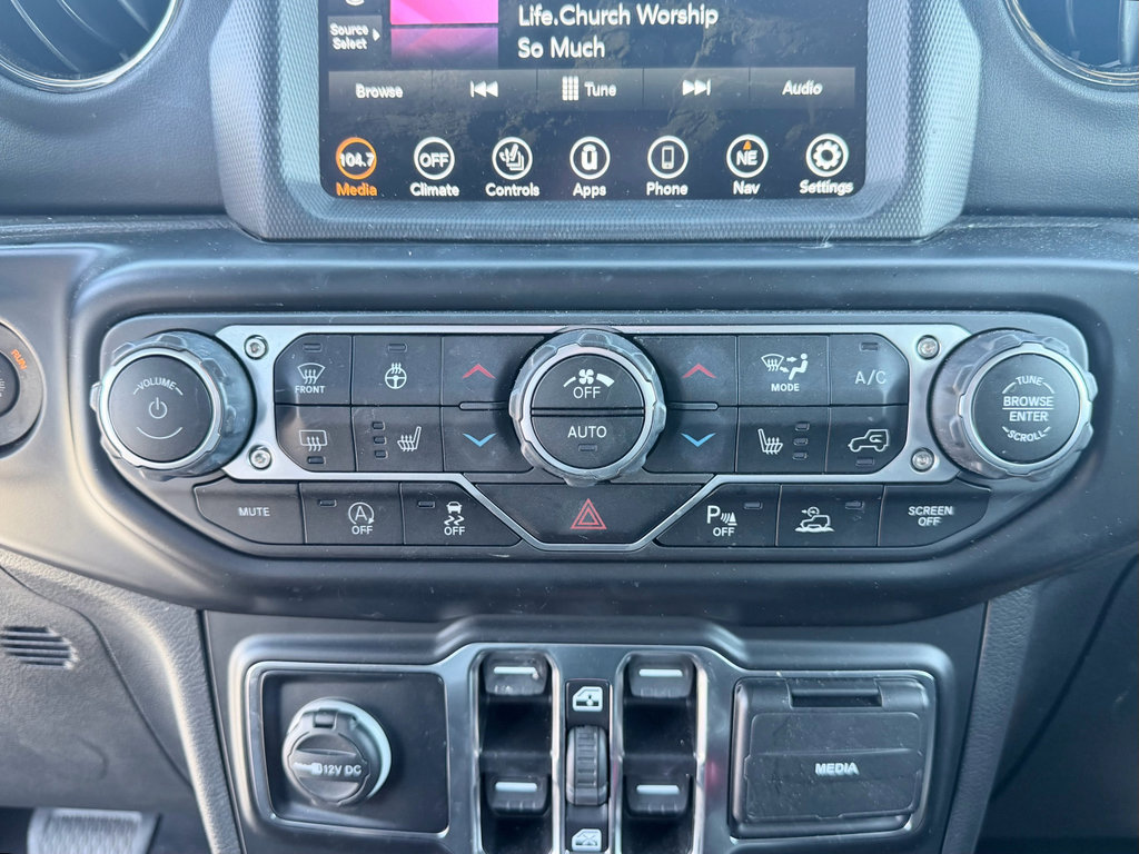 Used 2021 Jeep Wrangler Unlimited Sahara image 14