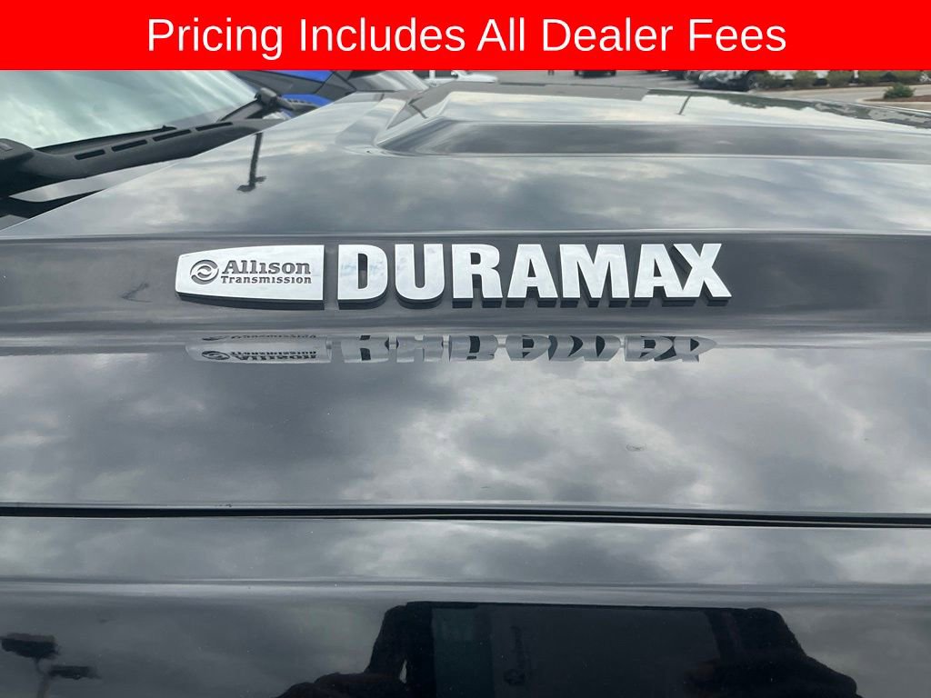Used 2018 GMC Sierra 2500 Denali w/ Duramax Plus Package AWD/4WD image 9