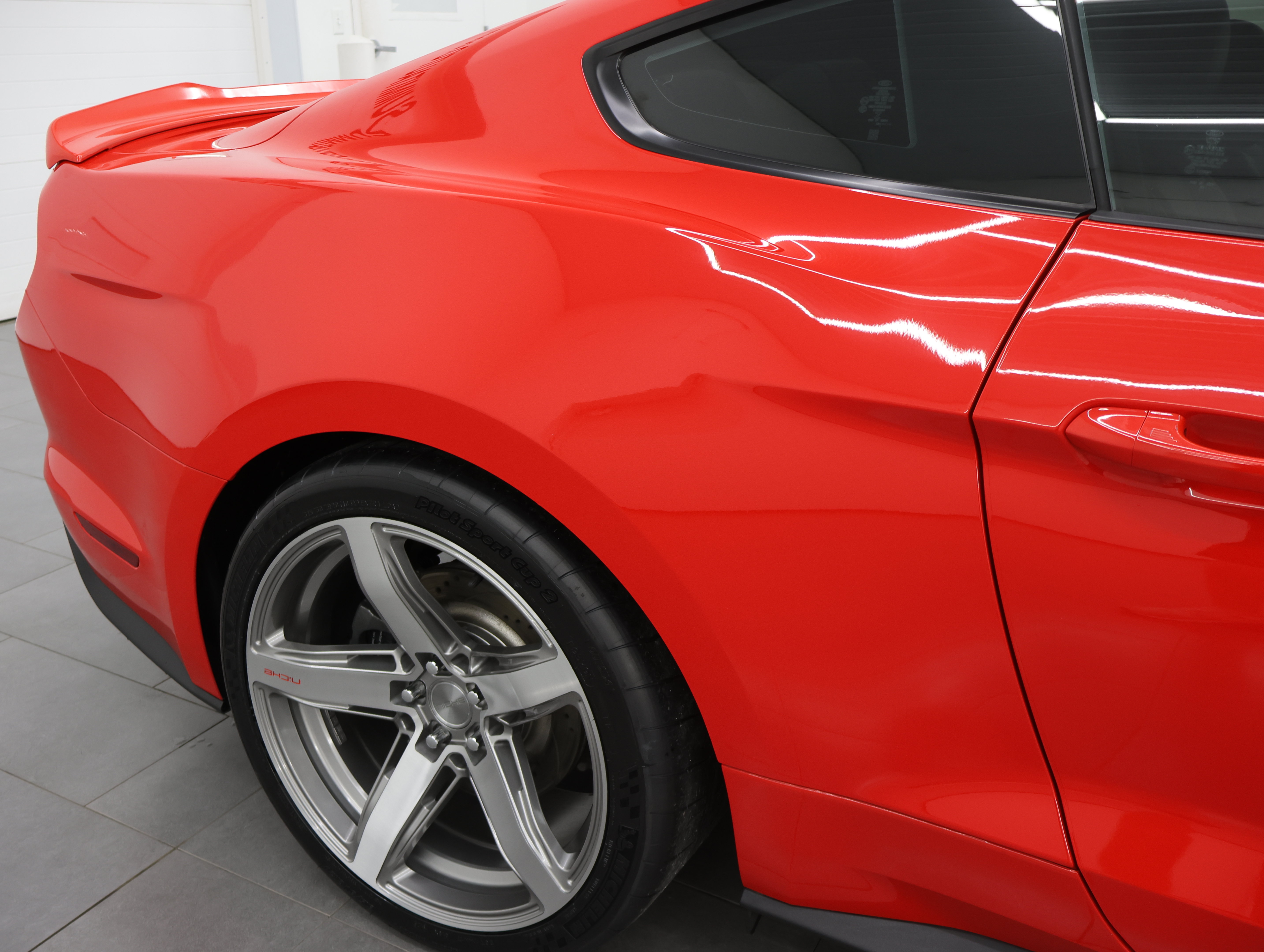 Used 2020 Ford Mustang GT Premium RWD image 25