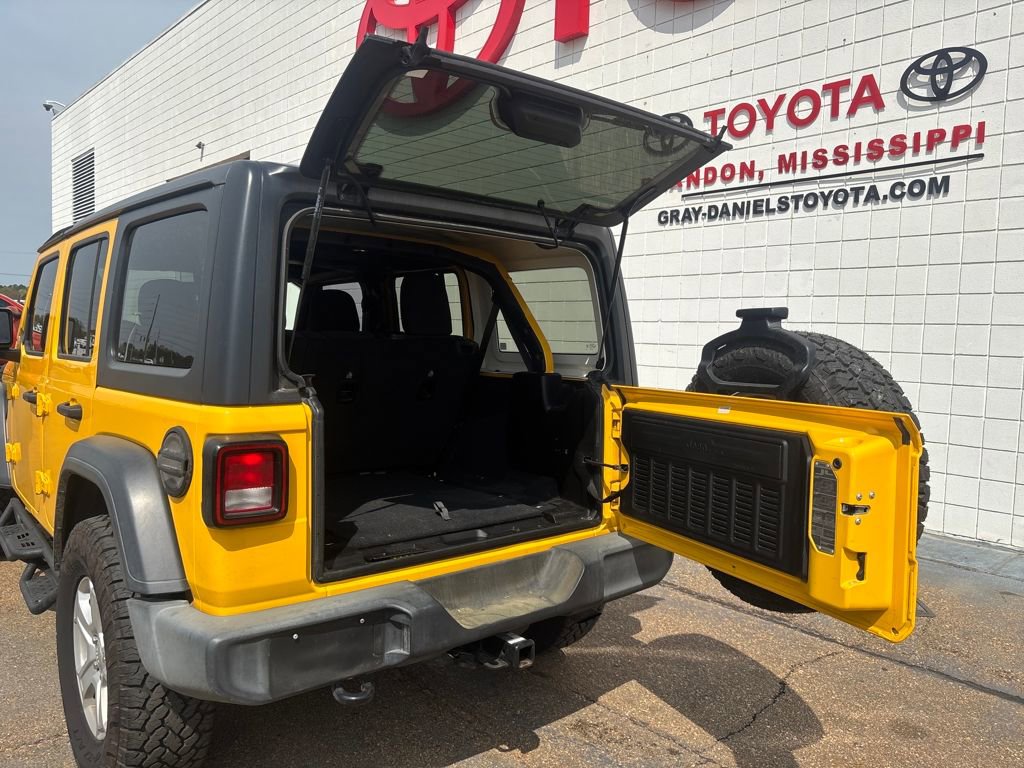 Used 2019 Jeep Wrangler Unlimited Sport S image 29
