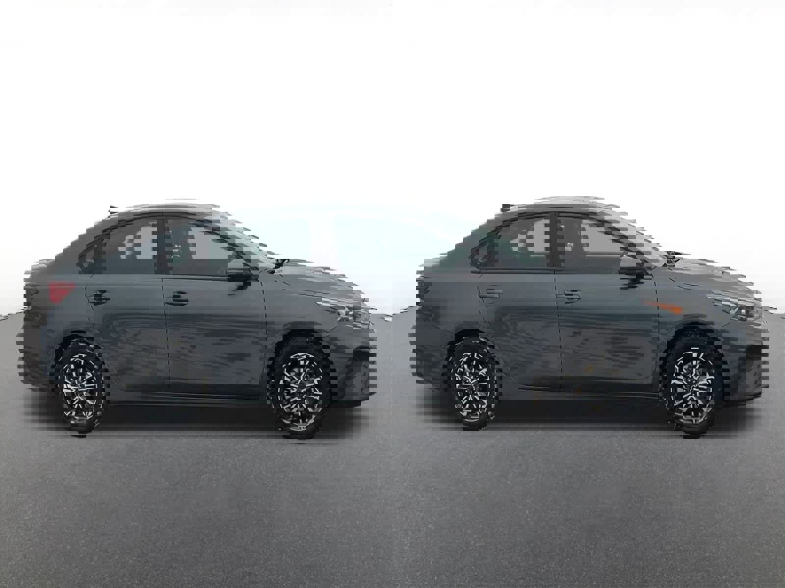 Used 2022 Kia Forte LXS image 7