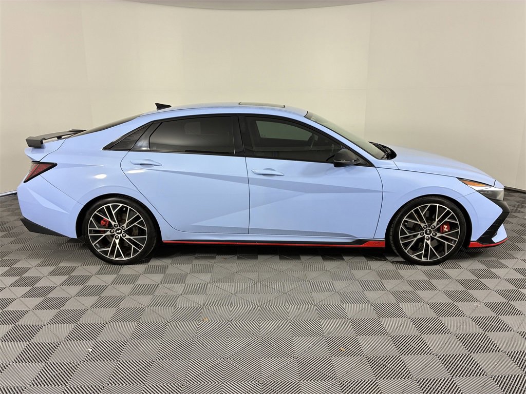 Used 2022 Hyundai Elantra N w/ Preferred Accessory Package image 8