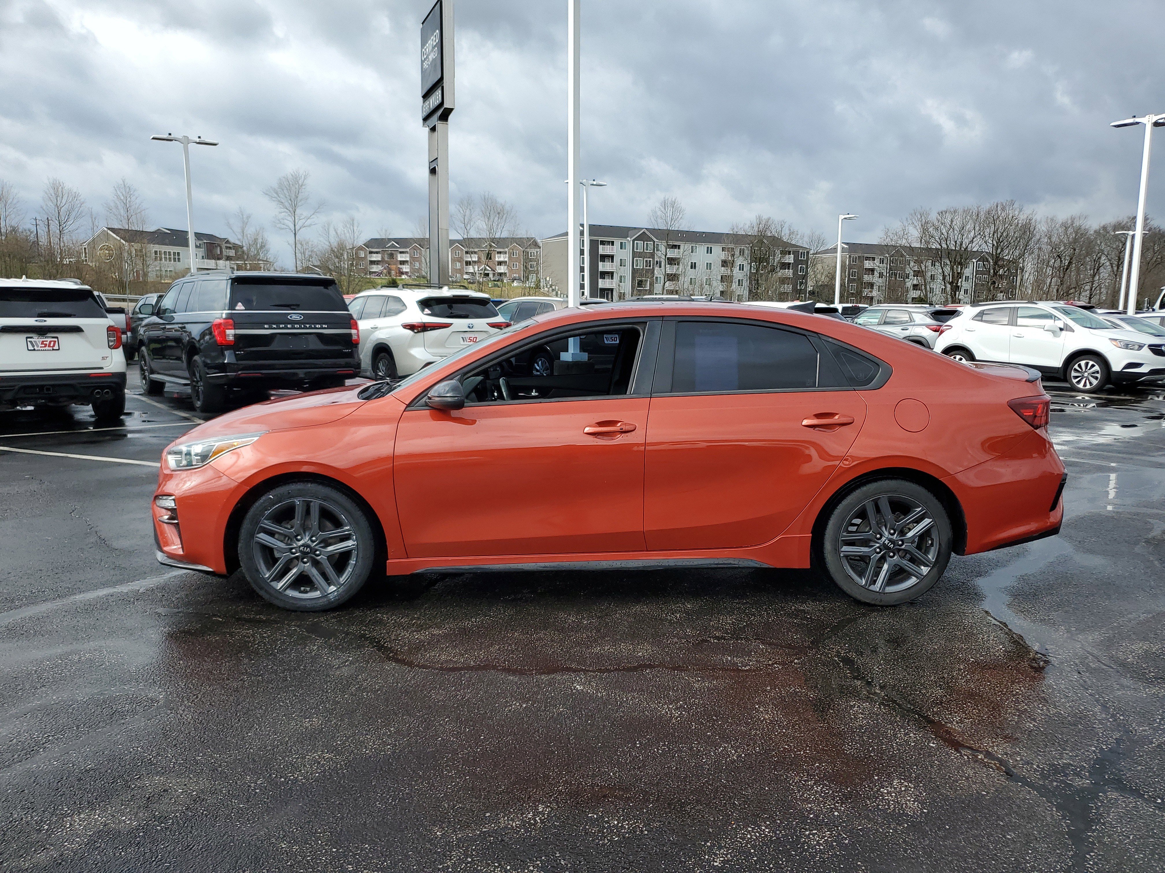 Used 2021 Kia Forte GT-Line w/ GT-Line Premium Package FWD image 7