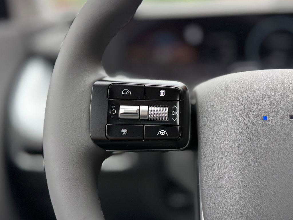 New 2026 Hyundai Ioniq 9 SEL image 17