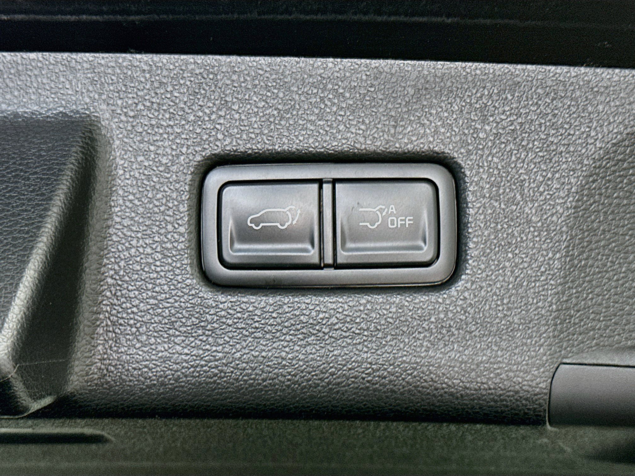 Used 2025 Kia Telluride S FWD image 30