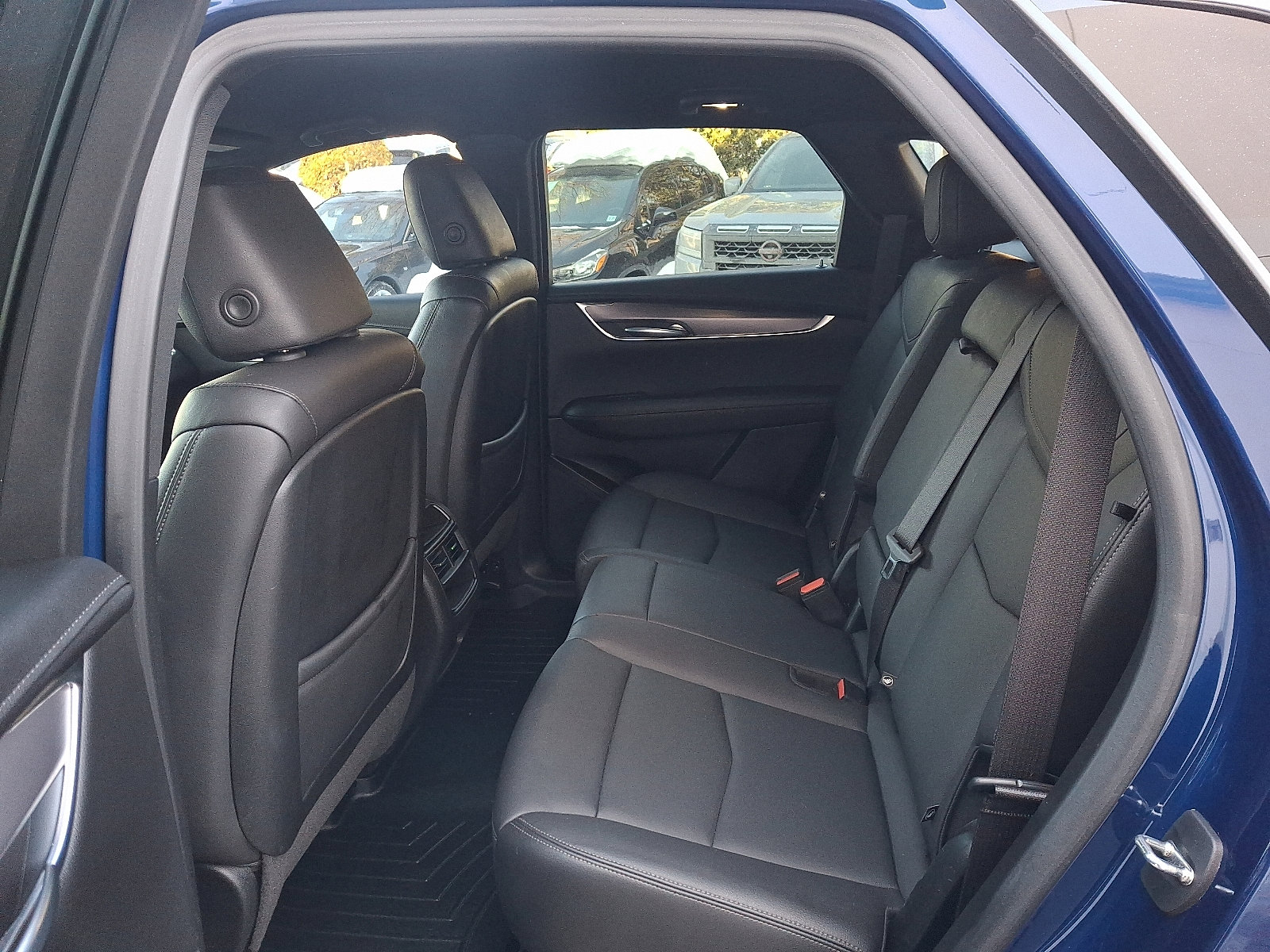 Certified 2023 Cadillac XT5 Luxury image 11