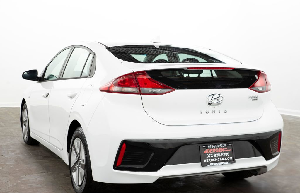 Used 2018 Hyundai Ioniq Blue image 10