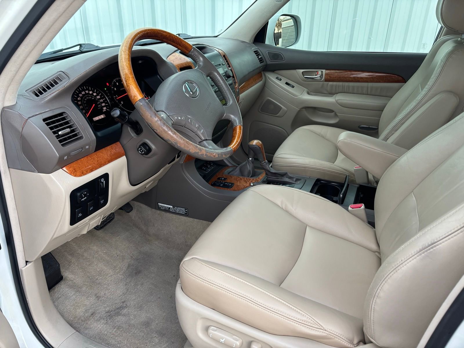 Used 2006 Lexus GX 470 image 16