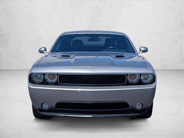 Used 2011 Dodge Challenger RWD image 2