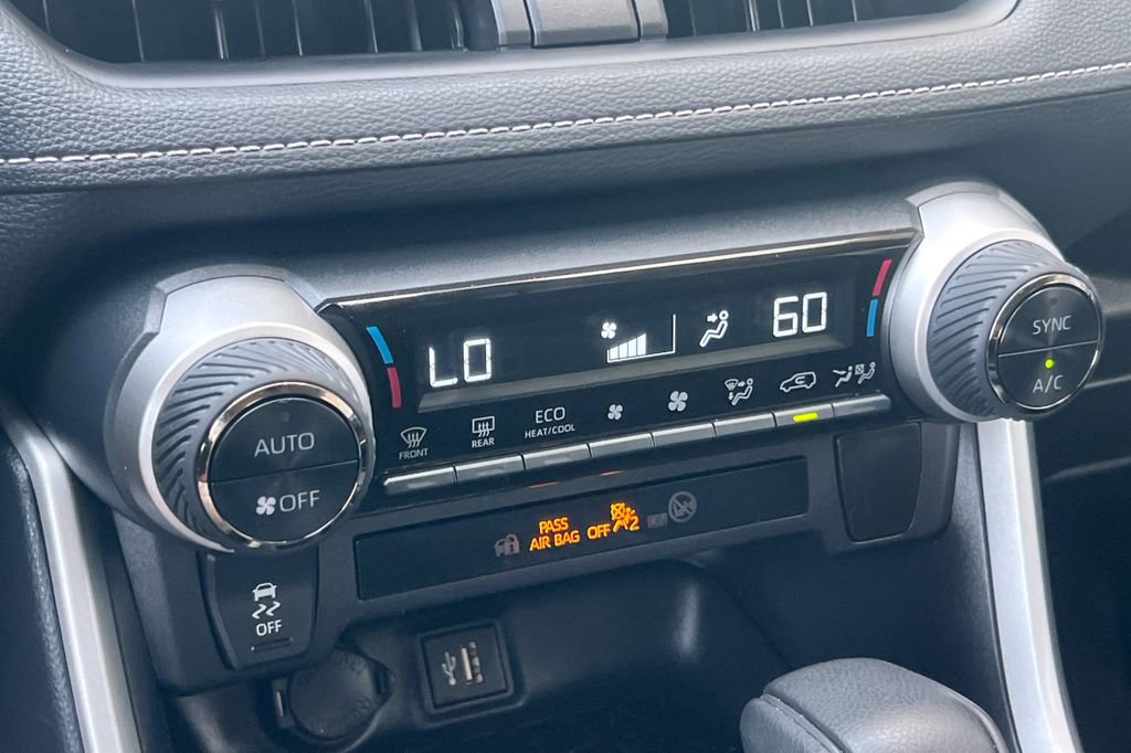 Certified 2025 Toyota RAV4 XLE image 22