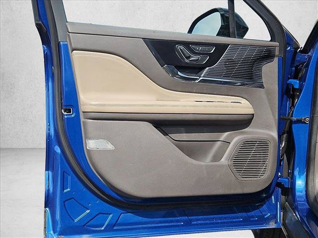 Used 2020 Lincoln Corsair FWD image 11